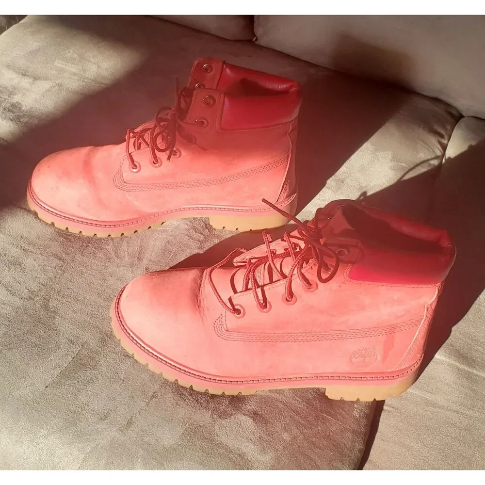 Timberland Red Boots Size 6 Youth Size A13HV
